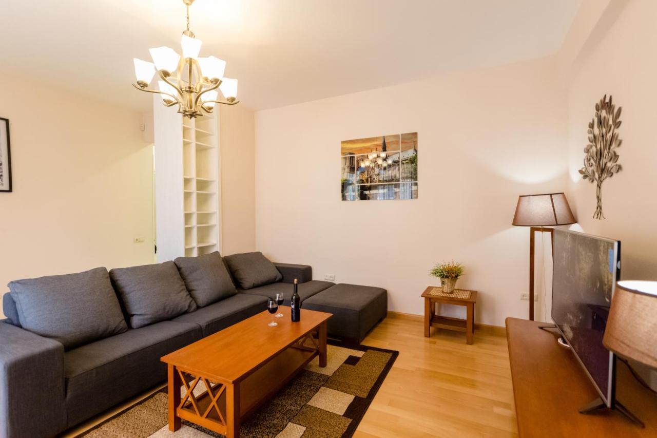 Apartment In The City Centre Ll Tbilisi Ngoại thất bức ảnh